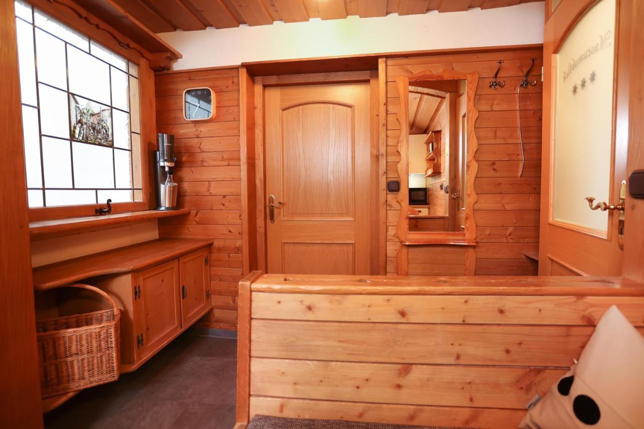 Beim Gschdoaga Appartement Mittenwald Buitenkant foto